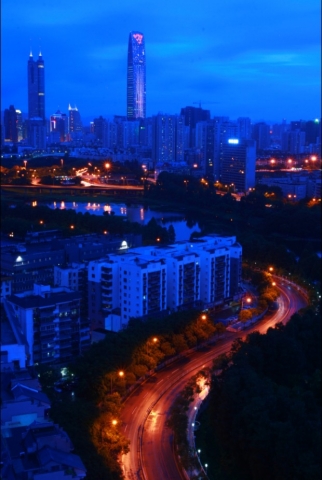 蓝色的城市2.jpg